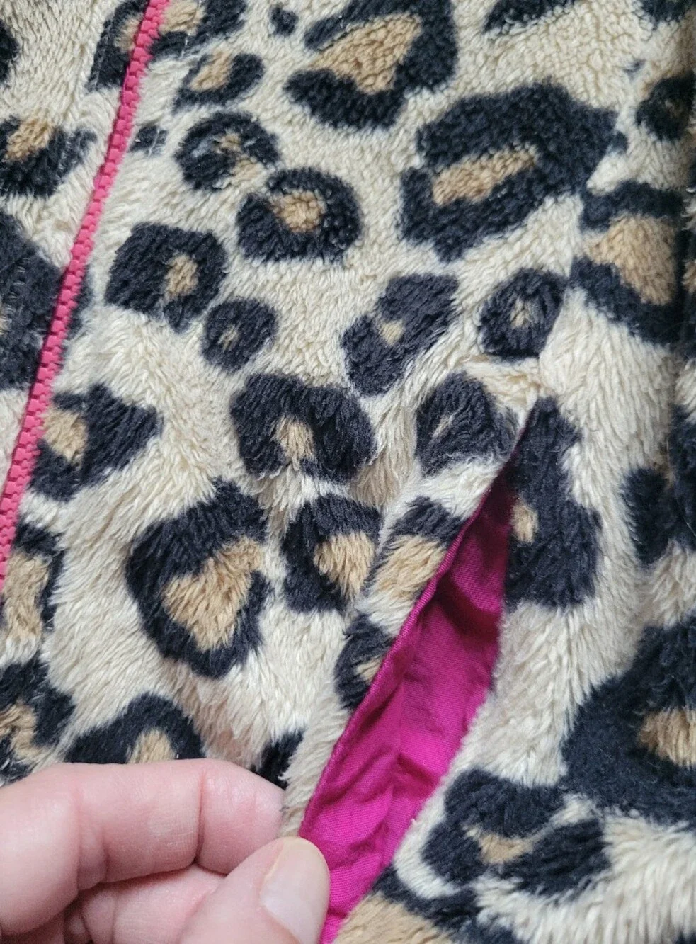 The Children Place Place Girls' Leopard Sherpa Jacket with Pink Zipper Size 4T